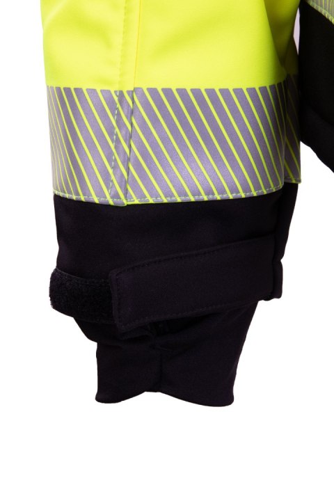 SOFTSHELL WSTAWKA CZARNA BF010