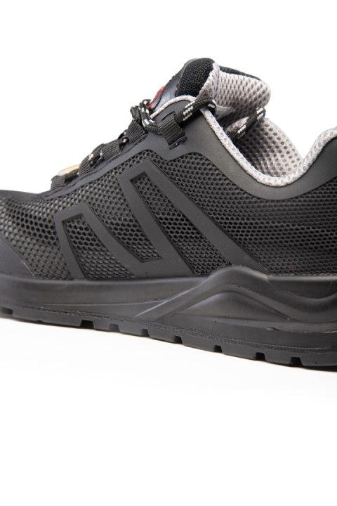 PÓŁBUT MXP AIR CZARNY S1P ESD