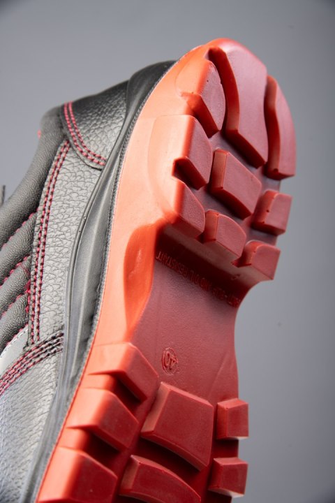 PÓŁBUT CZERWONY S1 SRC