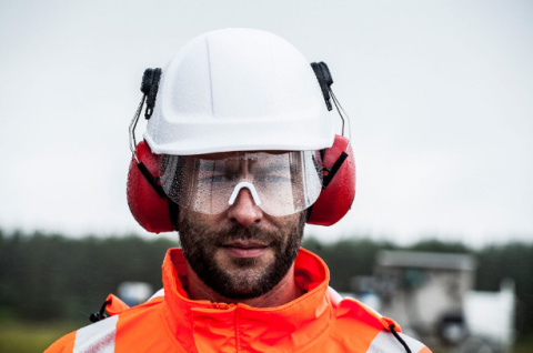 Hełm Endurance Plus z wizjerką PW54